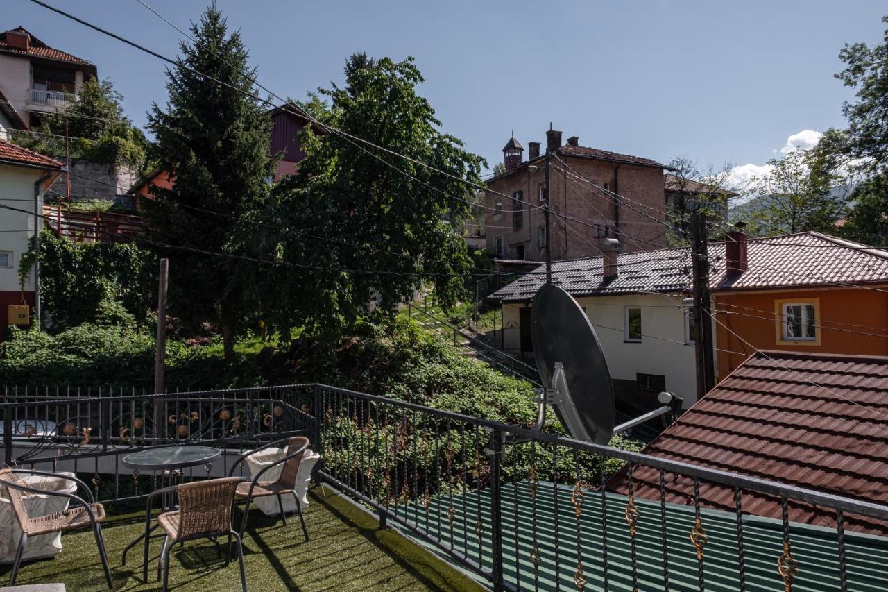 Como A Casa Apartments - Free Parking Sarajevo Buitenkant foto